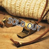 【retro-style (レトロスタイル）】ホイッスル 革ヒモ チョーカー ネックレス！アンティークスタイル！ nec-0135