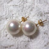 【日本製】大珠10mm★貝パール K18ポストピアス ケース付（冠婚葬祭 卒業式 入学式 結婚式）