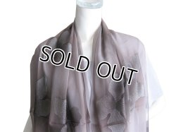 画像3: 【薄手ストール】さりげなくゴージャス！花刺繍入りシルク100％ストール（紫外線対策 UV対策 日除け 冷房対策）