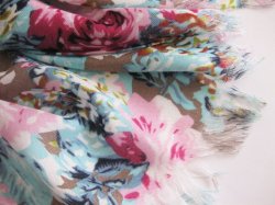 画像5: 【薄手ストール】インパクトフラワー柄♪ レーヨン素材ガーゼ大判ストール（紫外線対策 UV対策 日除け 冷房対策）