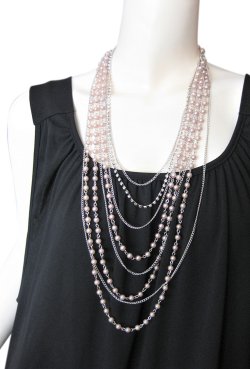 画像4: 【送料無料】【3色展開】華やか8連パール&ラインストーンロングネックレス(パーティ フォーマル セレモニー)