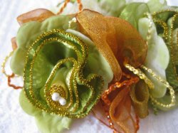 画像3: 【送料無料】フラワー&リボンの華やかシュシュ (ヘアアクセサリー ヘアゴム)