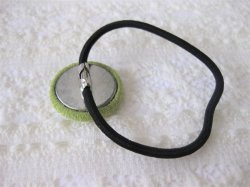 画像4: 【送料無料】和風アクセサリー ちりめん素材ヘアゴム 2色(ヘアアクセサリー  ヘアポニー 髪飾り)