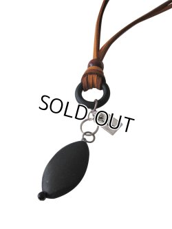 画像9: 【送料無料】【レザーネックレス】◆flower storm◆ ウッド素材とメッセージチャームのレザーネックレス （革紐ロングネックレス メンズ/レディース）