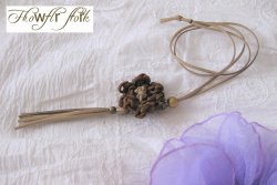 画像4: 【送料無料】【レザーネックレス】◆flower storm◆レザーフラワーとタッセルのハンドメイド革紐ロングネックレス (Brown×Mocha Beige)