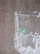 【送料無料】【ピアス】◆flower storm◆天然石グリーンアベンチュリンSV925ピアス ラウンド8mm（アクセサリー パワーストーン 日本製）