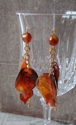 画像3: 【送料無料】【ピアス】◆flower storm◆リーフ&チェーンのオータムカラー樹脂フックピアス(アクセサリー イヤリング アレルギー対応 秋 葉っぱ 木の実 )