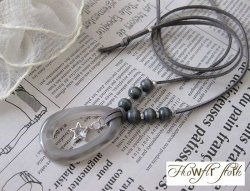 画像16: 【送料無料】【レザーネックレス】◆flower storm◆上質チャーム使いの大人シックな革紐ロングネックレス 2型（天然貝 ラインストーン 星 メンズ/レディース）