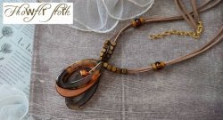 画像3: 【送料無料】【レザーネックレス】◆flower storm◆ 【送料無料】約5cm大ぶり楕円形チャーム&オーロラ加工ガラス製ビーズ セミロングネックレス(アクセサリー ウッドパーツ ナチュラル)