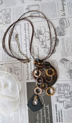 画像5: 【送料無料】【ワックスコードネックレス】◆flower storm◆数種のウッドパーツを連ねた雰囲気あるセミロングネックレス(アクセサリー ココナッツ)