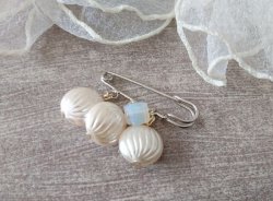 画像8: 【送料無料】【ブローチ/ストールピン】◆flower storm◆ふっくら可愛い変形パール ＆ガラスストーン 37mm （日本製 アクセサリー キルトピン カブトピン ）