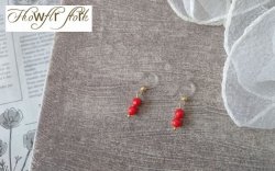 画像3: 【送料無料】【ピアス】◆flower storm◆3月誕生石 赤珊瑚の樹脂フックピアス 多面カット約4mm×2石 レッドコーラル(珊瑚 サンゴ パワーストーン アレルギー対応 )