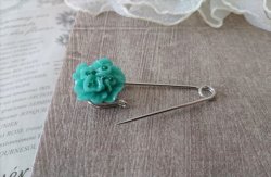 画像7: 【送料無料】【ストールピン/ブローチ】◆flower storm◆ピオニーのピンブローチ  60mm 2色（ キルトピン カブトピン 牡丹 ぼたん Tree peony ツリーピオニー 日本製  ）