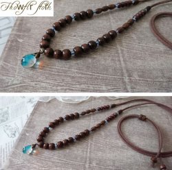 画像3: 【送料無料】【レザーネックレス】◆flower storm◆ブルー&ブラウン、ツートンカラー雫型チェコチャームとウッドビーズのロングネックレス(アクセサリー 天然素材 日本製)