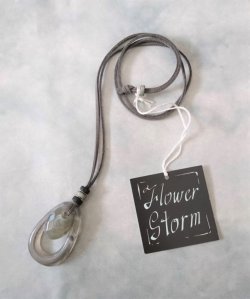 画像9: 【送料無料】【レザーネックレス】◆flower storm◆ アクリル素材オーバルパーツの艶感&ウッドのナチュラル感 (アクセサリー 楕円形 マーブル柄 大理石調 国産 日本製)