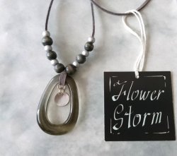 画像22: 【送料無料】【レザーネックレス】◆flower storm◆上質チャーム使いの大人シックな革紐ロングネックレス 2型（天然貝 ラインストーン 星 メンズ/レディース）