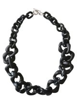 【送料無料】◆flower storm◆長さ約51cm アクリルチェーン ショートネックレス Black （アクセサリー 大ぶり ボリューム 季節感 春夏 レディース  日本製）