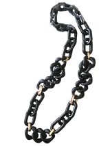 【送料無料】◆flower storm◆長さ約80cm アクリルチェーン ロングネックレス Black×Gold  (アクセサリー 大ぶり ボリューム 季節感 レディース  日本製）