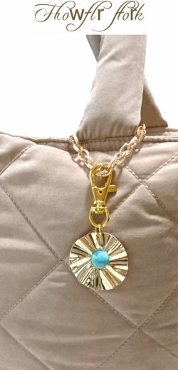 画像3: 【送料無料】【バッグチャーム】◆flower storm◆ゴールドフラワーメタルチャーム&ターコイズブルーの花芯  バッグチェーン付(アクセサリー ハンドメイド 日本製)