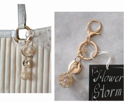 画像3: 【送料無料】【バッグチャーム/キーホルダー】◆flower storm◆二つのメタルチャーム&ラインストーンとパール バッグチャームチェーン付(バッグアクセサリー キーリング 日本製 ハンドメイド)