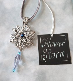 画像26: 【送料無料】【レザーネックレス】◆flower storm◆エスニックフラワー&上質しずくチャームの革紐ロングネックレス (アクセサリー アジアン フォークロア ターコイズ チェコビーズ 雫パール 日本製 レディース)