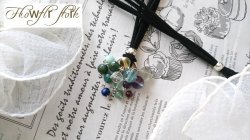 画像4: 【送料無料】【レザーネックレス】◆flower storm◆9種14石の天然石が輝く革紐ロングネックレス ケース付(パワーストーン フローライト アメジスト ラピスラズリ 本水晶 日本製)