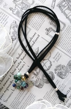 画像3: 【送料無料】【レザーネックレス】◆flower storm◆9種14石の天然石が輝く革紐ロングネックレス ケース付(パワーストーン フローライト アメジスト ラピスラズリ 本水晶 日本製)