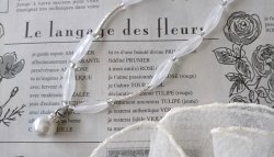 画像10: 【送料無料】◆flower storm◆長さ45cm~52cm アクリル樹脂＆ガラスビーズのピュアホワイト ショートネックレス 金属アレルギー対応  ( パール ステンレス アレルギー対応 TOHOビーズ アクセサリー 日本製 ）