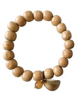 【送料無料】◆flower storm◆数珠ブレス 軽さとカジュアル感が魅力 ウッドビーズとキャッツアイ、リーフチャームのブレスレット ペールカーキ（アクセサリー 腕輪 木製 猫目石 人工石 パワーストーン 葉っぱ 自然素材 日本製 メンズ レディース）