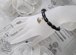 画像3: 【送料無料】◆flower storm◆数珠ブレス 軽さとカジュアル感が魅力 ウッドビーズとキャッツアイ、リーフチャームのブレスレット ブラック（アクセサリー 腕輪 木製 猫目石 人工石 パワーストーン 葉っぱ 自然素材 日本製 メンズ レディース）