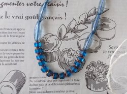 画像3: 【送料無料】◆flower storm◆長さ42cm アクリルビーズ＆チェコガラスビーズのショートネックレス ブルー 金属アレルギー対応  ( ステンレス アクセサリー 日本製 ）