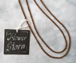 画像5:  【送料無料】◆flower storm◆長さ42cm アンティークブロンズのガラスビーズ2連ショートネックレス 金属アレルギー対応 ( ステンレス アクセサリー チョーカー 日本製 メンズ レディース） アクセサリー 日本製 メンズ レディース）