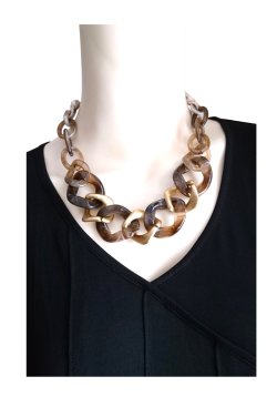 画像3: 【送料無料】◆flower storm◆長さ約48cm アクリルチェーン ショートネックレス Khaki Brown × Gold 金属アレルギー対応 (アクセサリー 大ぶり ボリューム 季節感 春夏 レディース  日本製）