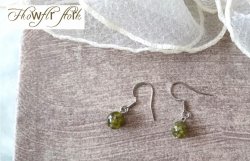 画像5: 【送料無料】【ピアス】◆flower storm◆8月誕生石 ペリドット 8mm 天然石 サージカルステンレス製フックピアス 金属アレルギー対応（アクセサリー 橄欖石 太陽の石 パワーストーン 日本製）