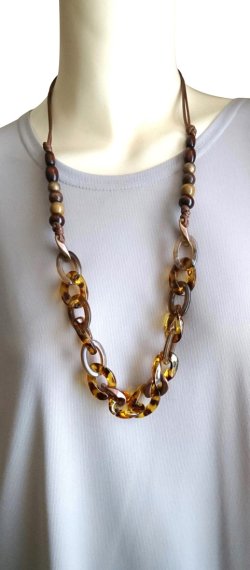 画像3: 【送料無料】【ワックスコードネックレス】◆flower storm◆大ぶり アクリルパーツ＆ウッドビーズのロングネックレス Brown×Gold 長さ75cm（アクセサリー ボリューム 日本製 ）