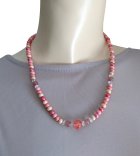 他の写真3: 【送料無料】◆flower storm◆長さ52~57cm 天然石ストロベリークォーツ、水晶＆ウッドビーズのネックレス マルチカラーレッド ピンク系 アジャスター付 ( パワーストーン 天然木 TOHOビーズ ステンレス アクセサリー 日本製 メンズ レディース）