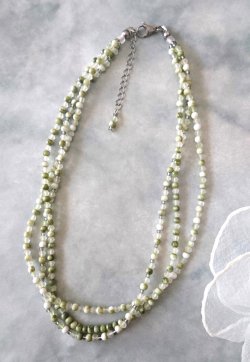 画像15: 【送料無料】◆flower storm◆長さ47~52cm ニュアンスカラー4種のガラスビーズ3連ネックレス アジャスター付 モーヴ/セージ(アクセサリー ステンレス TOHOビーズ MIYUKIビーズ 日本製 ）