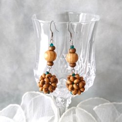 画像2: 【送料無料】◆flower storm◆18mm編み玉ウッドビーズ＆ガラスビーズのステンレス製フックピアス (アクセサリー イヤリング サージカルステンレス  木製パーツ TOHOビーズ 天然素材 日本製 ）