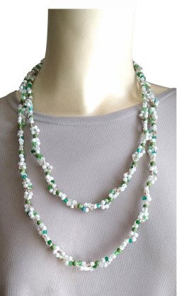 画像6: 【送料無料】◆flower storm◆長さ約130cm スプリングカラーのガラスビーズ ロングネックレス white×green 金属不使用 (アクセサリー 春 夏 TOHOビーズ 日本製 レディース メンズ）