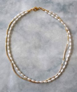 画像5: 【送料無料】◆flower storm◆長さ約46cm ホワイトパール＆ゴールドメタルパーツの２連ネックレス  (アクセサリー フェイクパール 真鍮ビーズ TOHOビーズ 日本製 レディース メンズ ）