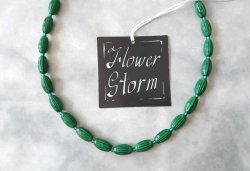 画像4:  【送料無料】◆flower storm◆（長さ42.5cm）オペークレトログリーン 12mm チェコビーズのネックレス 14KGP銅製留め具 (チェコガラス製 日本製TOHOビーズ 14金メッキ 変色防止 レトロ感 ヴィンテージ感 日本製)