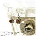 【アンティークで上品。】琥珀ラウンドアジアンシルバーピアス＜silver925＞