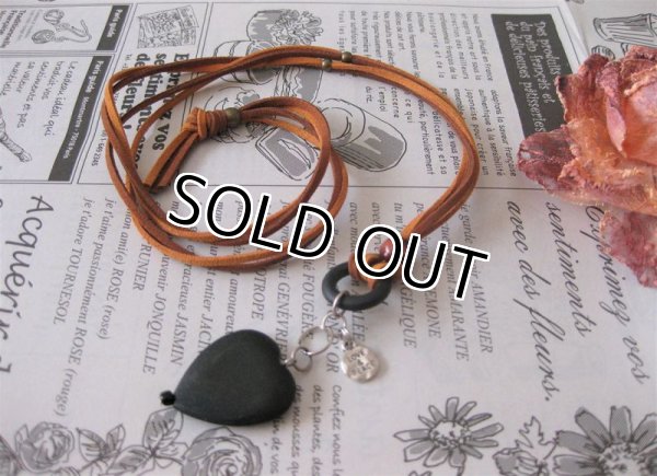 画像4: 【送料無料】【レザーネックレス】◆flower storm◆ ウッド素材とメッセージチャームのレザーネックレス （革紐ロングネックレス メンズ/レディース）