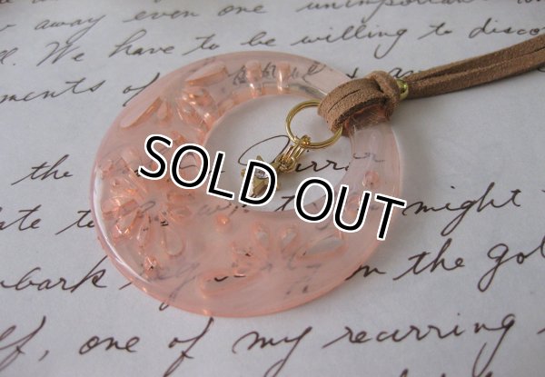 画像4: 【送料無料】【レザーネックレス】◆flower storm◆ 直径5cm 透かしフラワー大きめリングモチーフのレザーネックレス （革紐ロングネックレス メンズ/レディース）