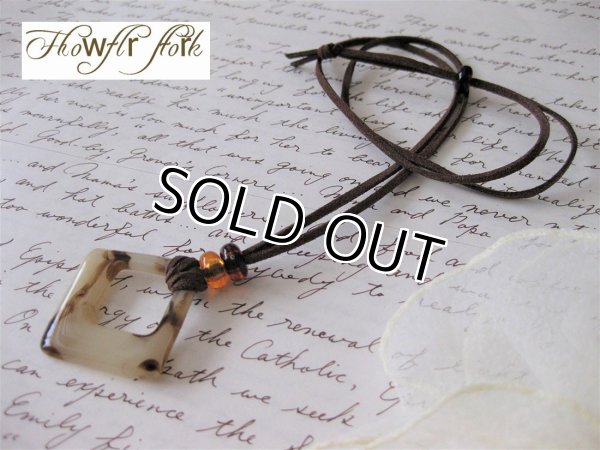 画像5: 【送料無料】【レザーネックレス】◆flower storm◆べっ甲調スクエアチャームのシックな革紐ロングネックレス 2色（メンズ/レディース）