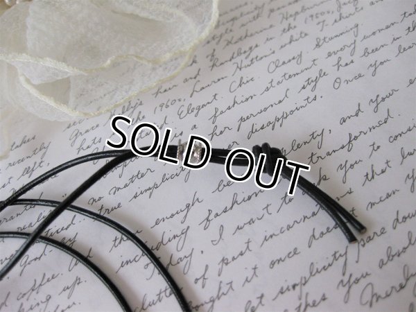 画像7: 【送料無料】【レザーネックレス】◆flower storm◆ 直径3.5cm シェル柄リングモチーフのクールな本牛革ネックレス（革紐ロングネックレス レディース/メンズ）