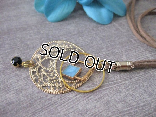 画像4: 【送料無料】【レザーネックレス】◆flower storm◆ ドロップチャーム＆ラインストーンのオリエンタルテイスト革紐ロングネックレス 2色（アクセサリー/メンズ/レディース）