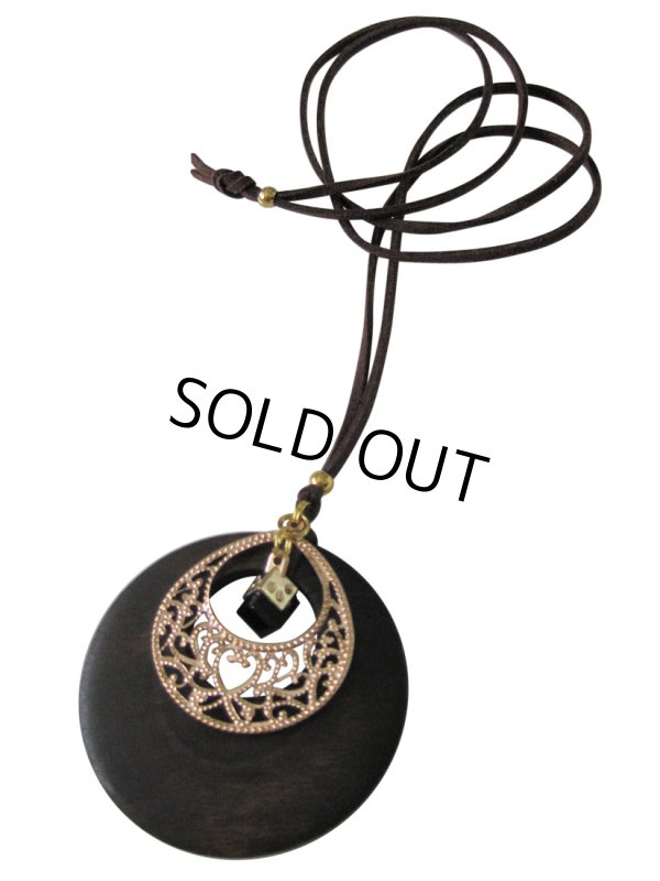 画像7: 【送料無料】【レザーネックレス】◆flower storm◆ 直径5.8cm 大きめウッド＆カラーストーンの革紐ロングネックレス 2色（アクセサリー/レディース）