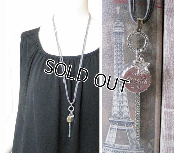 画像10: 【送料無料】【レザーネックレス】◆flower storm◆コカコーラ王冠＆メタルチャームのレトロクールな革紐ロングネックレス 2種（鍵 星 アクセサリー メンズ/レディース）