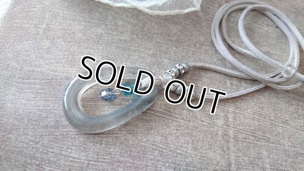 画像9: 【送料無料】【レザーネックレス】◆flower storm◆ビーズ＆ラインストーン使い革紐ロングネックレス 2型（アクセサリー パール レディース）